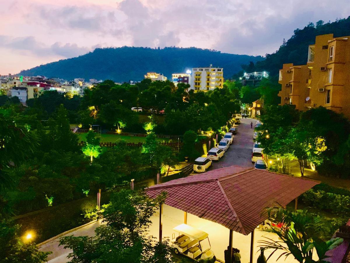 Aloha Serenity Apartments Рішикеш Екстер'єр фото